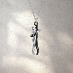 Romantic Couple Hug Necklace
